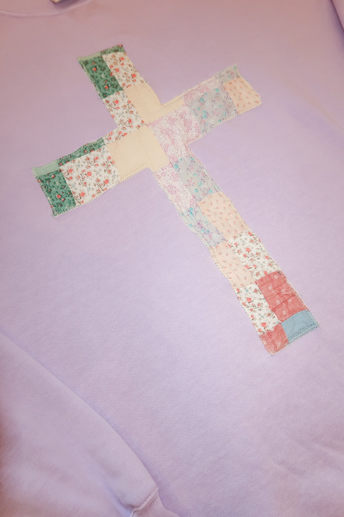 XL Quilted Cross Pullover
