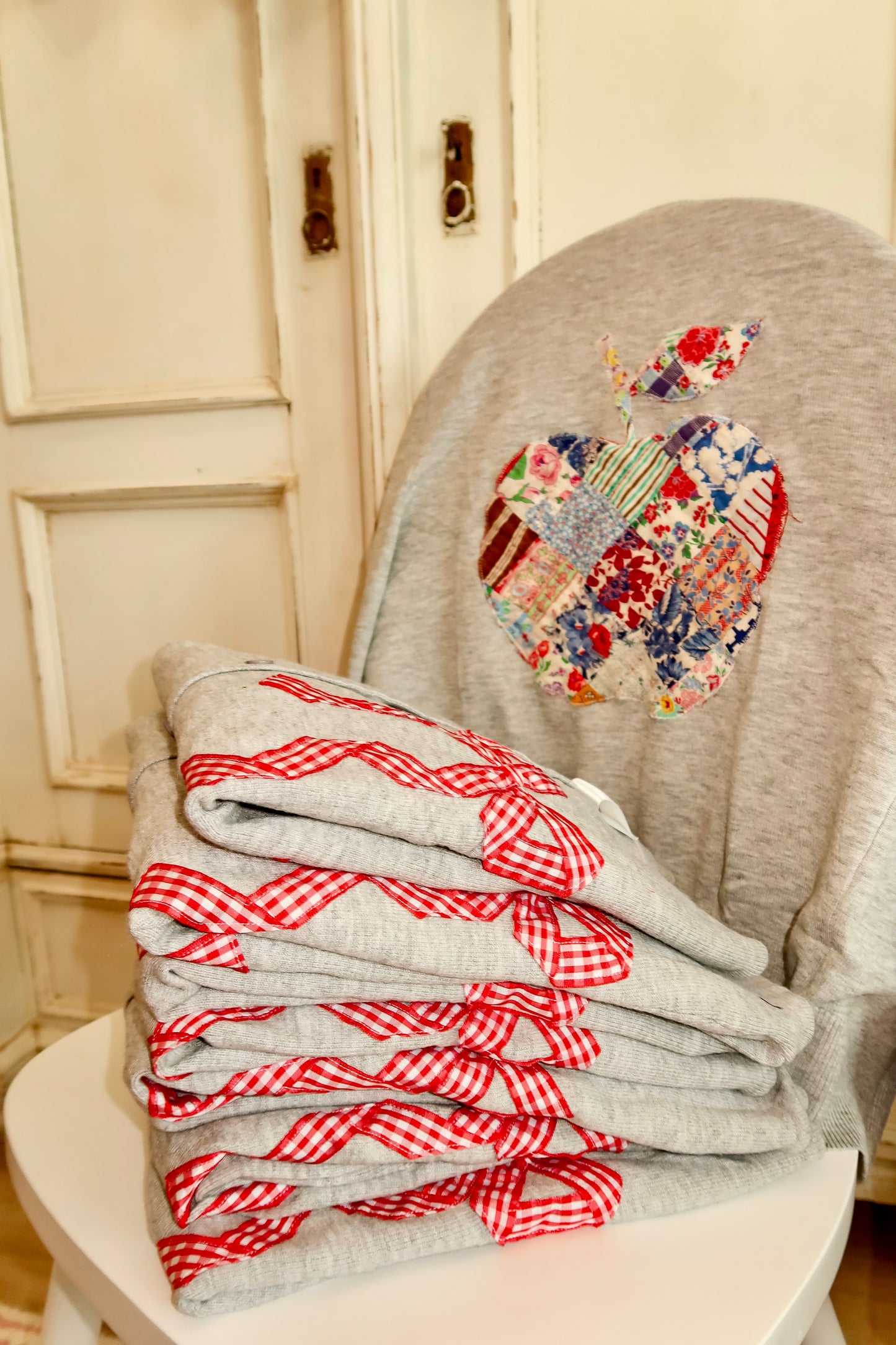 Apple Cardigan