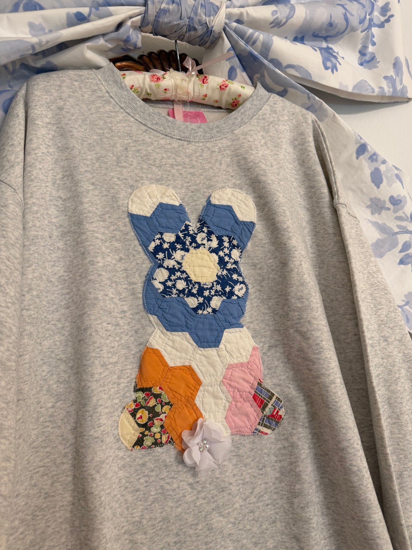 Large Quilted Bunny Crew