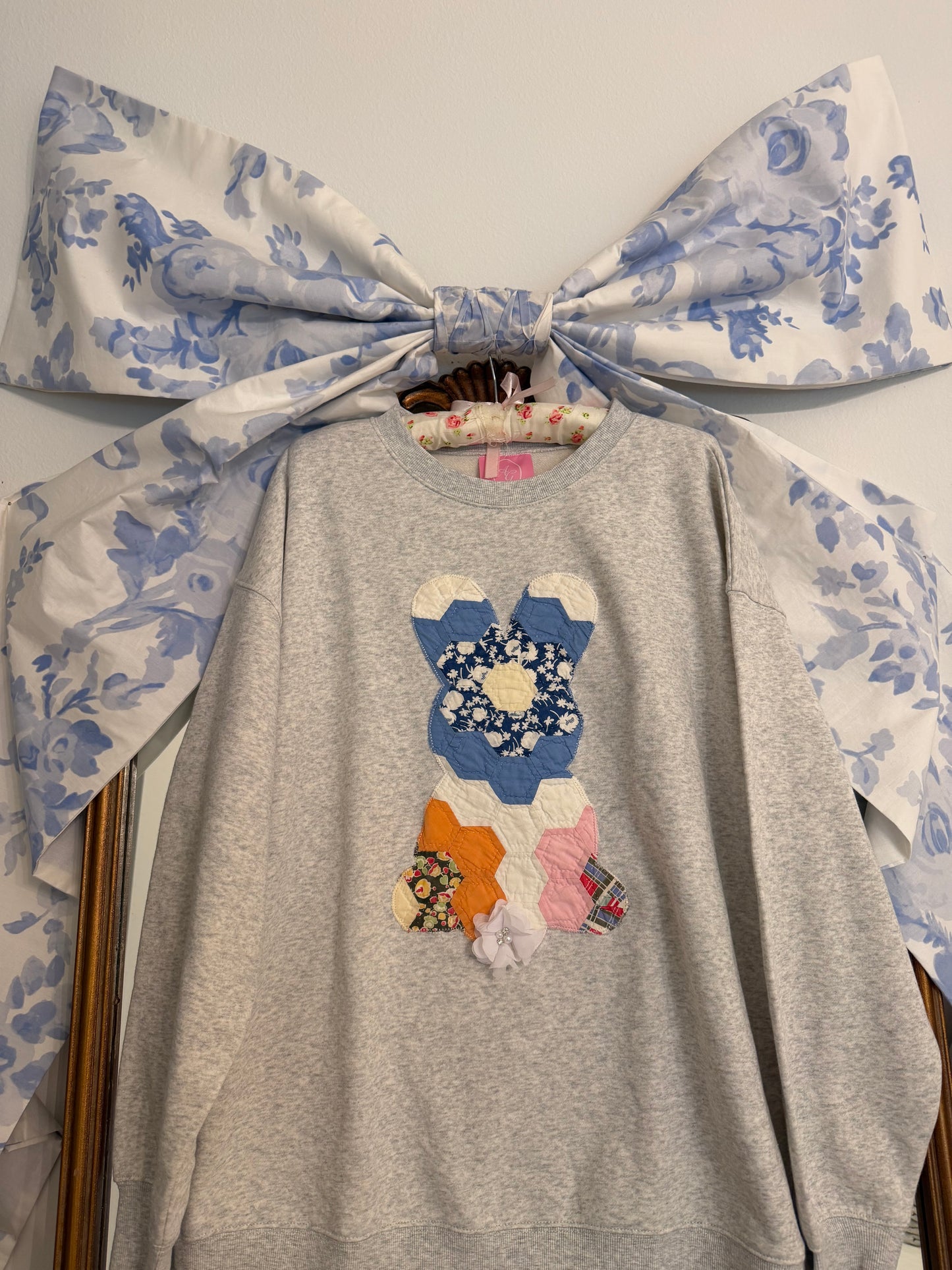 Large Quilted Bunny Crew