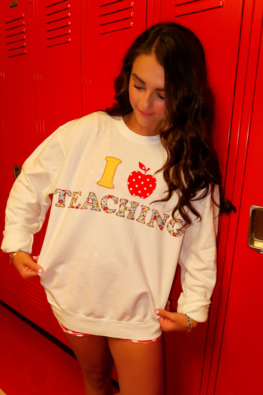 I 🍎 TEACHING
