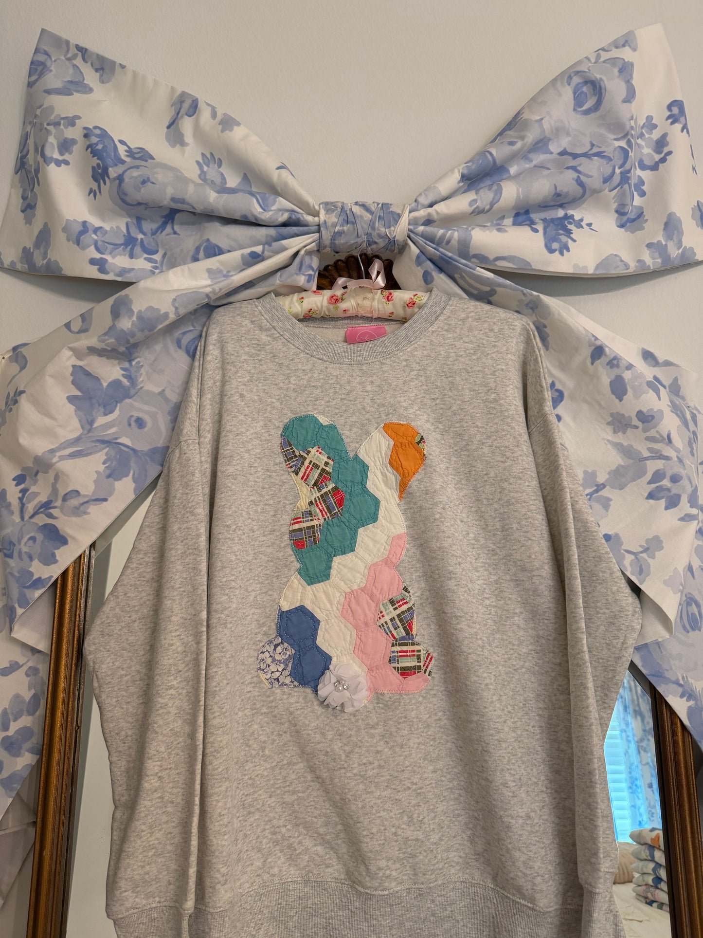 Large Quilted Bunny Crew