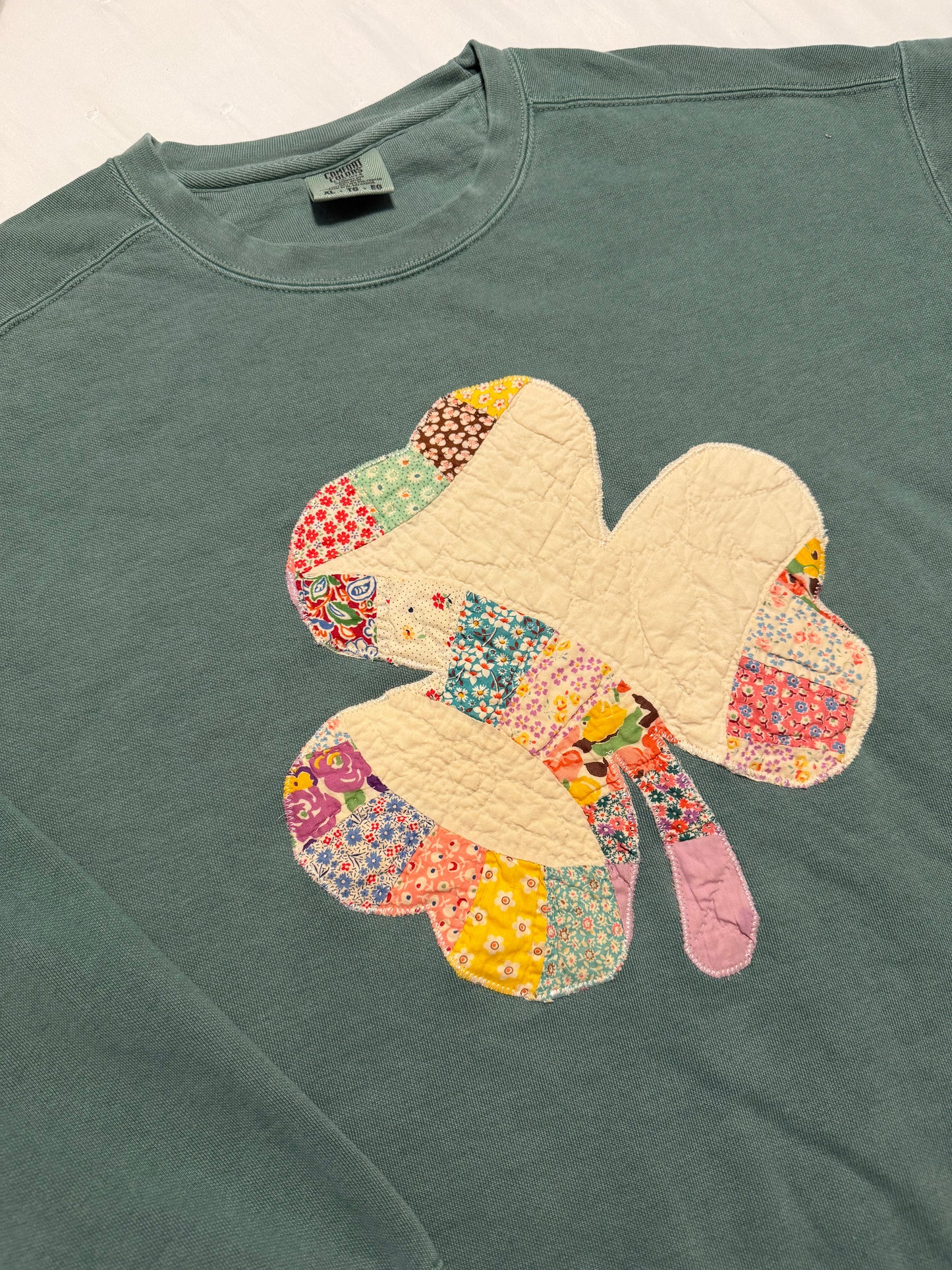 XL Quilted Shamrock